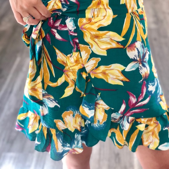 Floral Wrap Mini Dress Multicolor Dress Spring - Picture 4 of 5